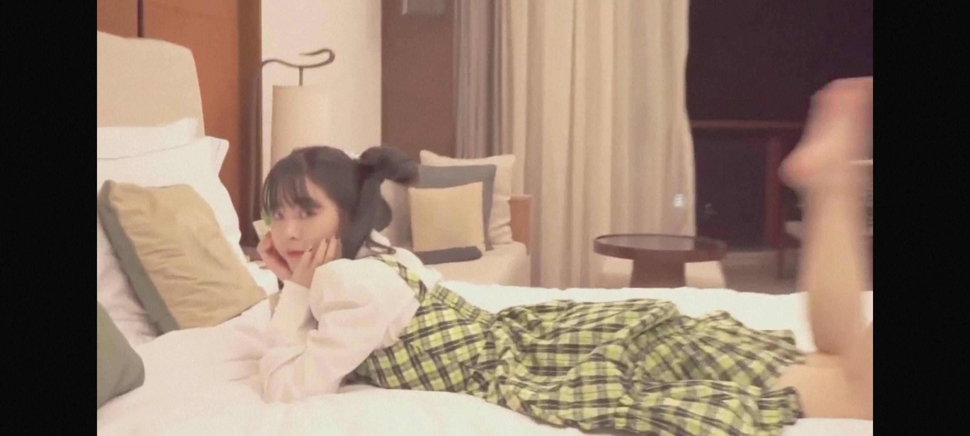 夜探论坛计量女毕业生